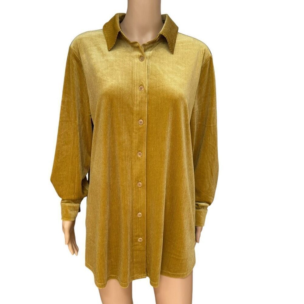 Soft Surroundings Textured Velvet Boyfriend Shirt size M Mustard Gold Yellow